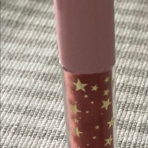 Kylie lip gloss and liner set